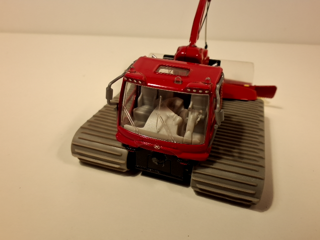 Siku Pistenpully